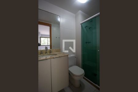 Apartamento à venda com 75m², 2 quartos e 1 vagaBanheiro da Suíte