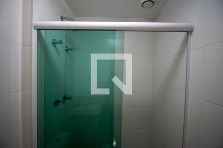 Apartamento à venda com 75m², 2 quartos e 1 vagaBanheiro Social
