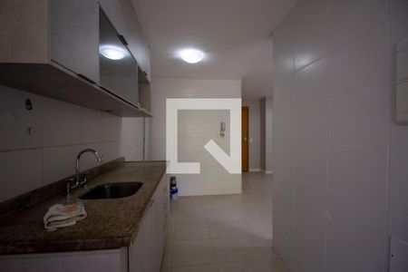 Apartamento à venda com 75m², 2 quartos e 1 vagaCozinha e Área de Serviço