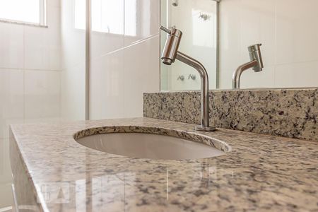 Apartamento à venda com 194m², 3 quartos e 2 vagasBanheiro 2