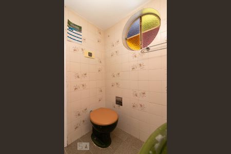 Apartamento à venda com 167m², 2 quartos e 1 vagaBanheiro de serviço