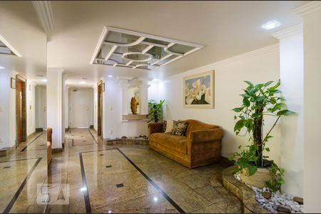 Apartamento à venda com 140m², 3 quartos e 3 vagasHall