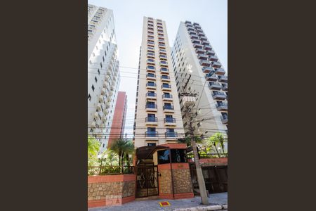 Apartamento à venda com 140m², 3 quartos e 3 vagasFachada