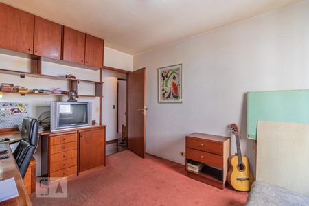 Apartamento à venda com 140m², 3 quartos e 3 vagasQuarto 3