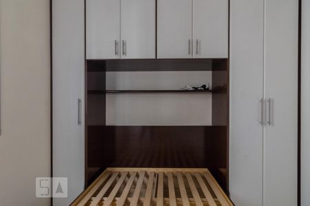 Quarto 02 de apartamento para alugar com 3 quartos, 65m² em Jardim Stella, Santo André