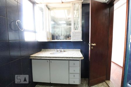 Apartamento para alugar com 146m², 3 quartos e 2 vagas Apartamento para alugar com 146m², 3 quartos e 2 vagasBanheiro da Suíte