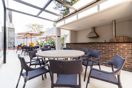 Apartamento para alugar com 67m², 2 quartos e 2 vagasÁrea Comum: Churrasqueira