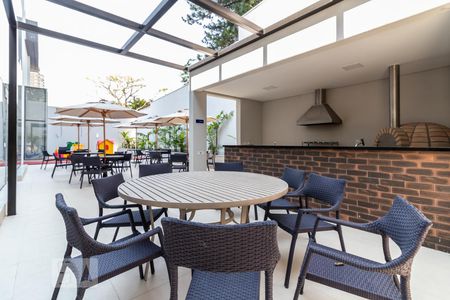 Apartamento para alugar com 67m², 2 quartos e 2 vagasÁrea Comum: Churrasqueira