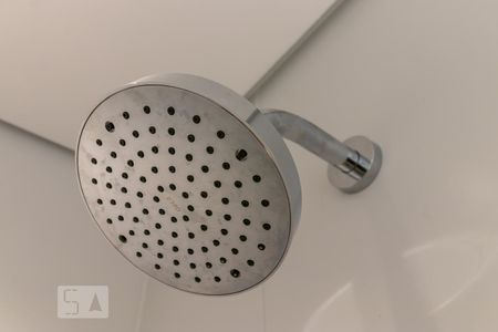 Apartamento para alugar com 67m², 2 quartos e 2 vagasDetalhe do Banheiro da Suíte