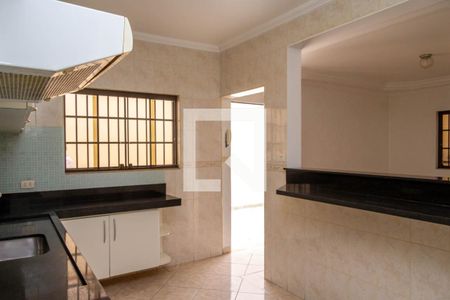 Casa à venda com 220m², 2 quartos e 4 vagasCozinha
