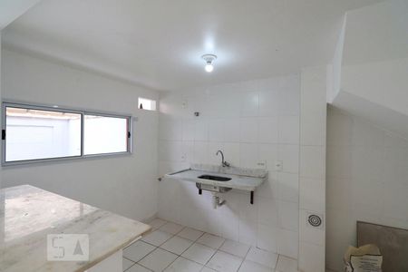 Casa de condomínio à venda com 85m², 3 quartos e 1 vagaCozinha