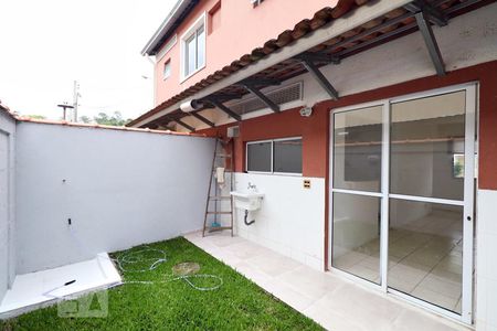 Casa de condomínio à venda com 85m², 3 quartos e 1 vagaÁrea de Serviço