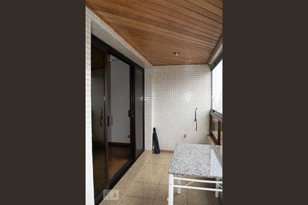 Apartamento à venda com 130m², 3 quartos e 3 vagas Apartamento à venda com 130m², 3 quartos e 3 vagasSACADA SALA
