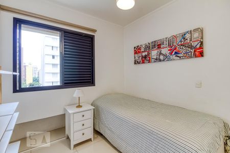 Dormitório de apartamento para alugar com 1 quarto, 50m² em Indianópolis, São Paulo