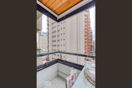 Varanda de apartamento para alugar com 1 quarto, 50m² em Indianópolis, São Paulo