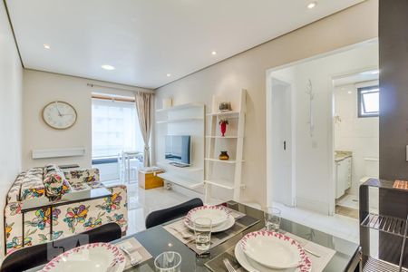 Sala de apartamento para alugar com 1 quarto, 50m² em Indianópolis, São Paulo