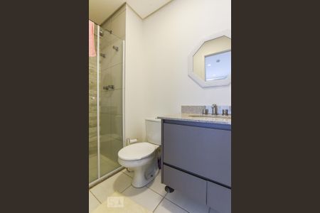 Banheiro de kitnet/studio para alugar com 1 quarto, 42m² em Centro, São Bernardo do Campo