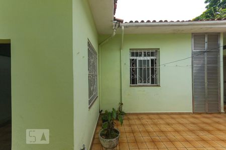 Casa à venda com 190m², 3 quartos e 4 vagasJanela do quarto 1