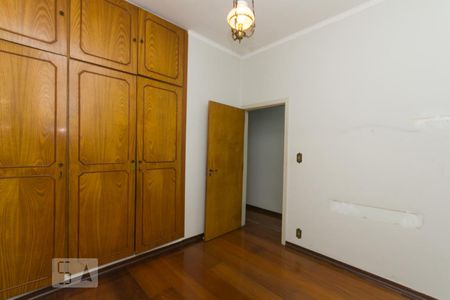 Casa à venda com 190m², 3 quartos e 4 vagasQuarto 2