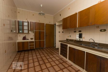 Casa à venda com 190m², 3 quartos e 4 vagasCozinha