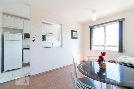 Sala de apartamento para alugar com 2 quartos, 45m² em Vila Venditti, Guarulhos