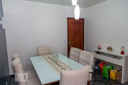 Apartamento à venda com 70m², 2 quartos e 1 vagaSala