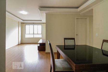 Sala de apartamento para alugar com 3 quartos, 70m² em Vila Antônio, São Paulo