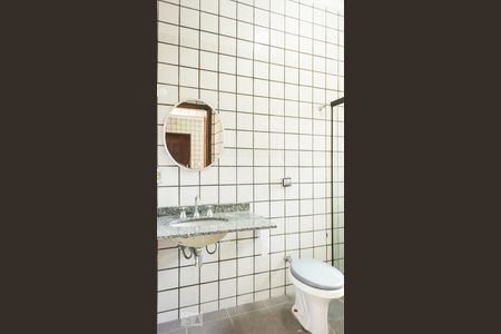 Banheiro de casa para alugar com 3 quartos, 140m² em Chácara Santo Antônio (zona Leste), São Paulo