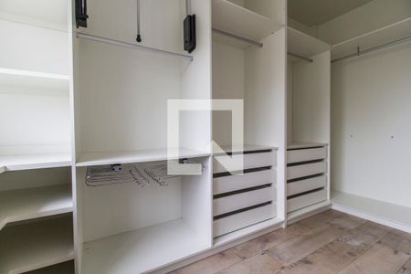 Apartamento para alugar com 107m², 2 quartos e 2 vagasCloset da suíte 1