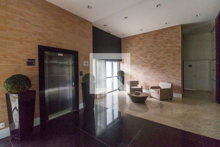 Apartamento para alugar com 107m², 2 quartos e 2 vagasHall social