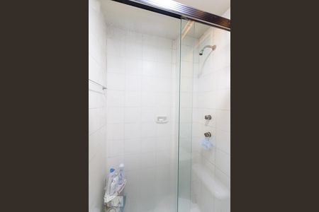 Apartamento à venda com 90m², 2 quartos e 1 vaga Apartamento à venda com 90m², 2 quartos e 1 vagaBanheiro da Suite