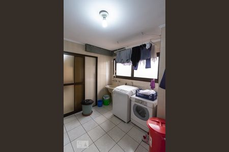 Apartamento à venda com 208m², 4 quartos e 3 vagasÁrea de Serviço