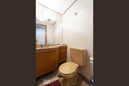 Apartamento à venda com 208m², 4 quartos e 3 vagasLavabo