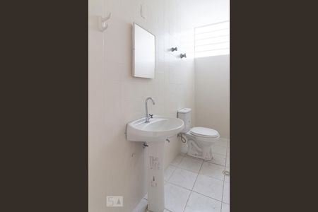 Lavabo de casa à venda com 4 quartos, 250m² em Campo Belo, São Paulo