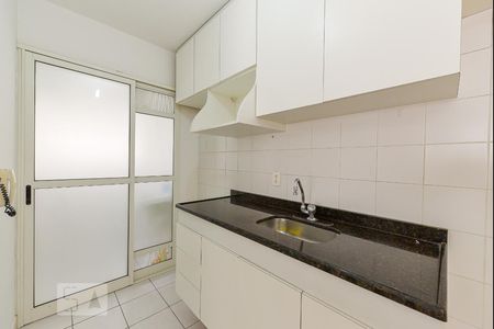 Apartamento para alugar com 65m², 2 quartos e 1 vagaCozinha