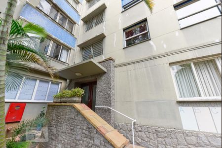 Apartamento para alugar com 75m², 2 quartos e sem vaga Apartamento para alugar com 75m², 2 quartos e sem vagaFachada