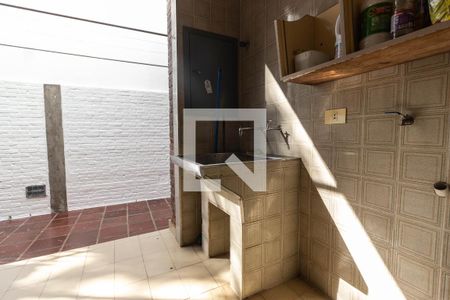 Casa à venda com 300m², 4 quartos e 3 vagasÁrea de serviço