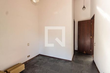 Casa à venda com 300m², 4 quartos e 3 vagasQuarto 2