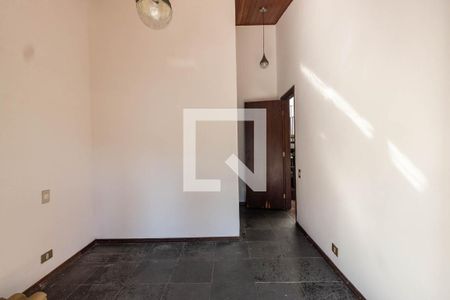 Casa à venda com 300m², 4 quartos e 3 vagasQuarto 2