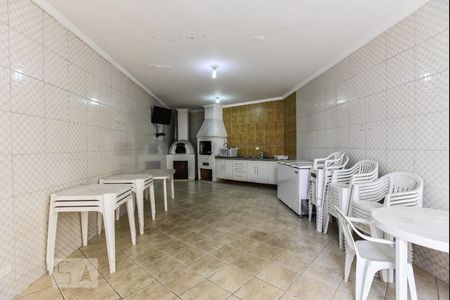 Casa de condomínio à venda com 138m², 3 quartos e 2 vagasChurrasqueira