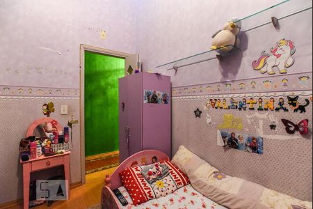 Casa de condomínio à venda com 138m², 3 quartos e 2 vagasQuarto 1