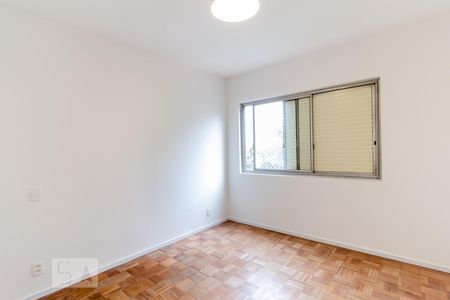 Segundo dormitório de apartamento para alugar com 3 quartos, 95m² em Chácara Itaim, São Paulo
