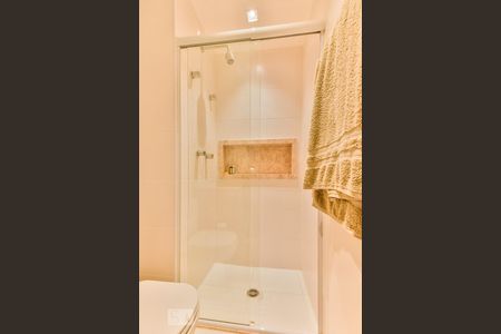 Apartamento para alugar com 73m², 2 quartos e 1 vaga Apartamento para alugar com 73m², 2 quartos e 1 vagaBanheiro Social