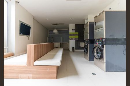 Apartamento para alugar com 73m², 2 quartos e 1 vaga Apartamento para alugar com 73m², 2 quartos e 1 vagaLavanderia