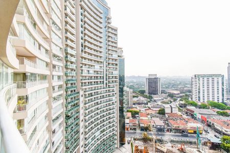 Apartamento para alugar com 73m², 2 quartos e 1 vaga Apartamento para alugar com 73m², 2 quartos e 1 vagaVaranda - Vista