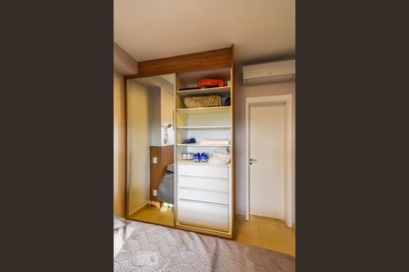 Apartamento para alugar com 73m², 2 quartos e 1 vaga Apartamento para alugar com 73m², 2 quartos e 1 vagaSuíte - Detalhe