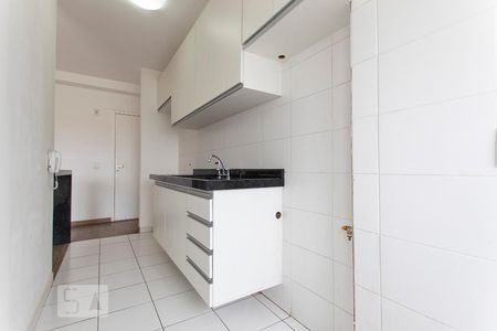 Cozinha  de apartamento à venda com 2 quartos, 59m² em Engordadouro, Jundiaí