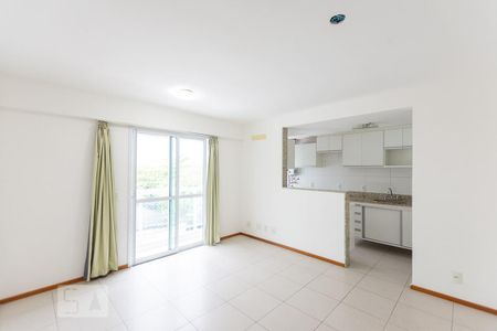 Sala de apartamento à venda com 2 quartos, 63m² em Praça da Bandeira, Rio de Janeiro