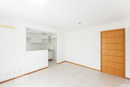 Sala de apartamento à venda com 2 quartos, 63m² em Praça da Bandeira, Rio de Janeiro