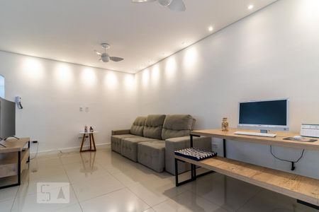 Sala de casa para alugar com 2 quartos, 80m² em Vila Conceição, Barueri